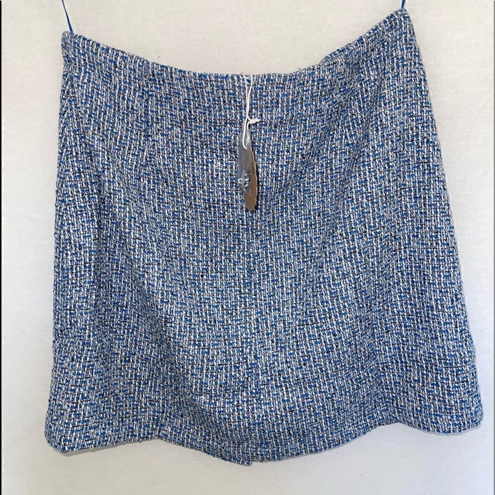Blue Skirt Set - Picture 11 of 16